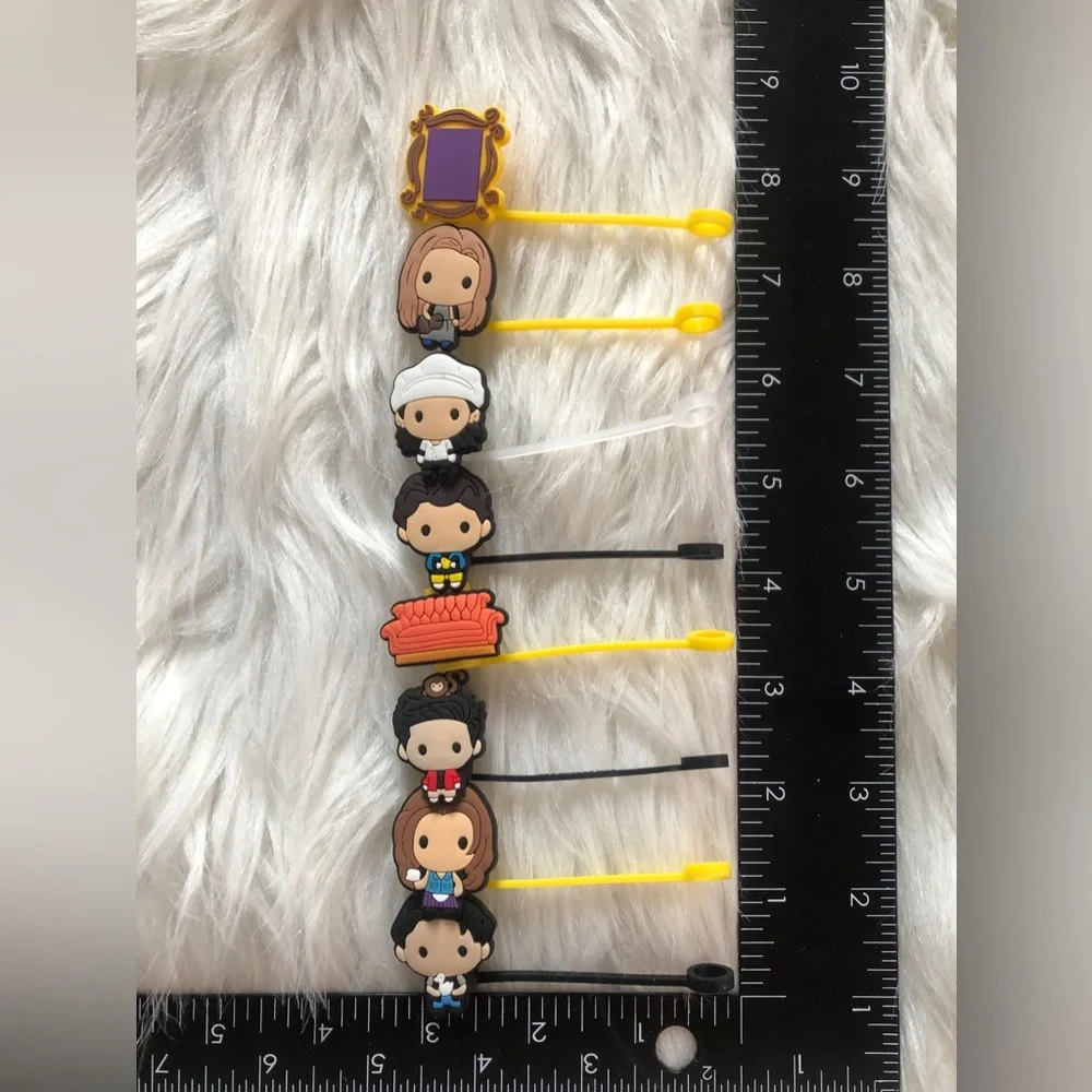 8 TV show-inspired party favors & straw covers!